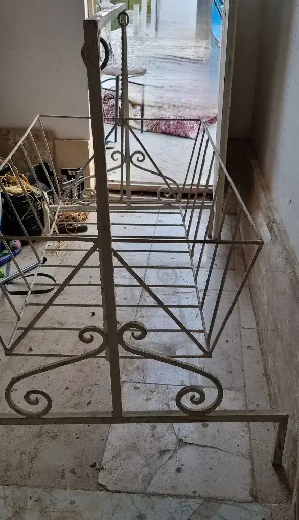 گهواره آهنی|اسباب و اثاث بچه|کوهدشت, |دیوار