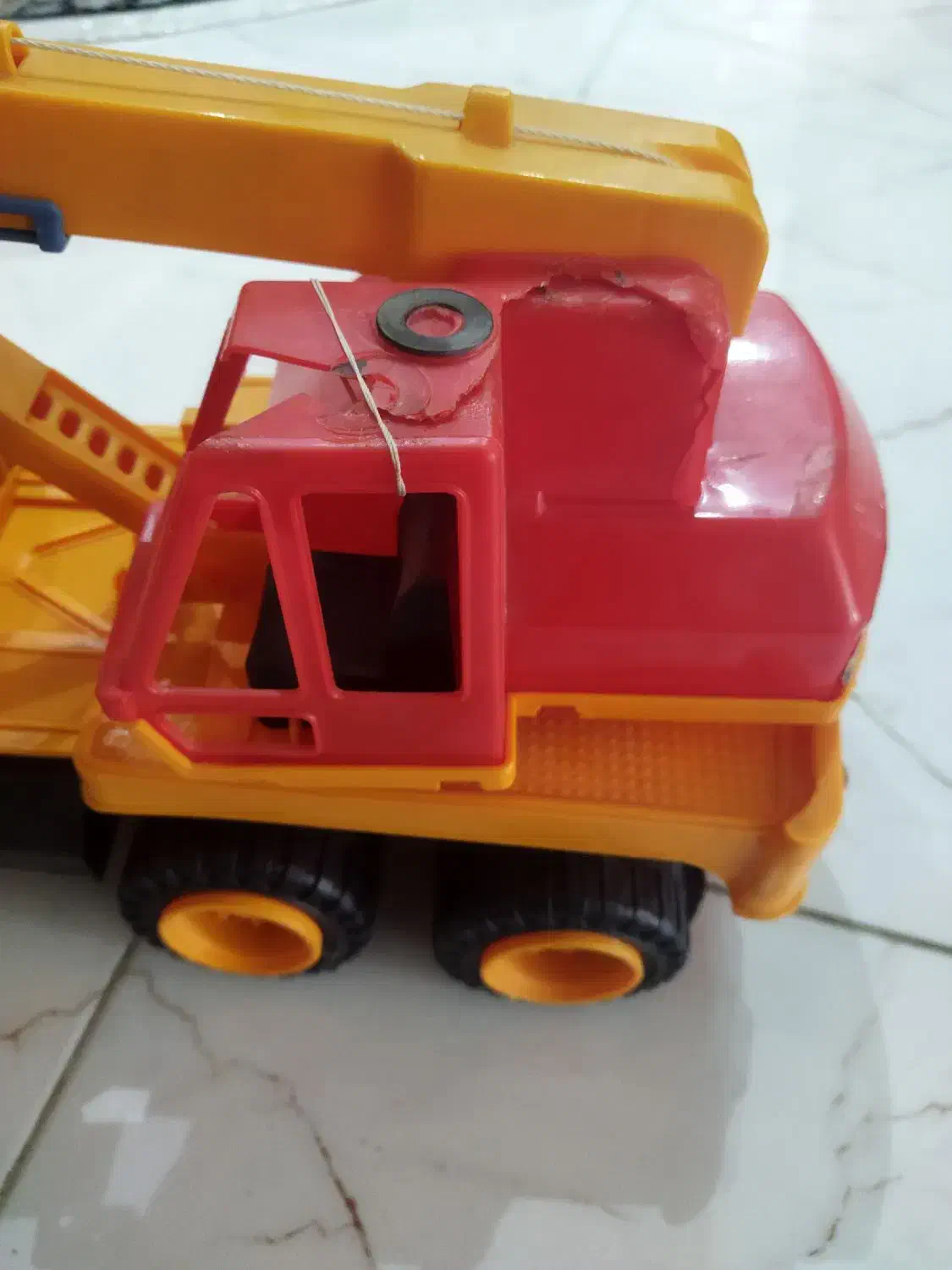 جرثقیل اسباب بازی|اسباببازی|قدس, شهرقدس|دیوار