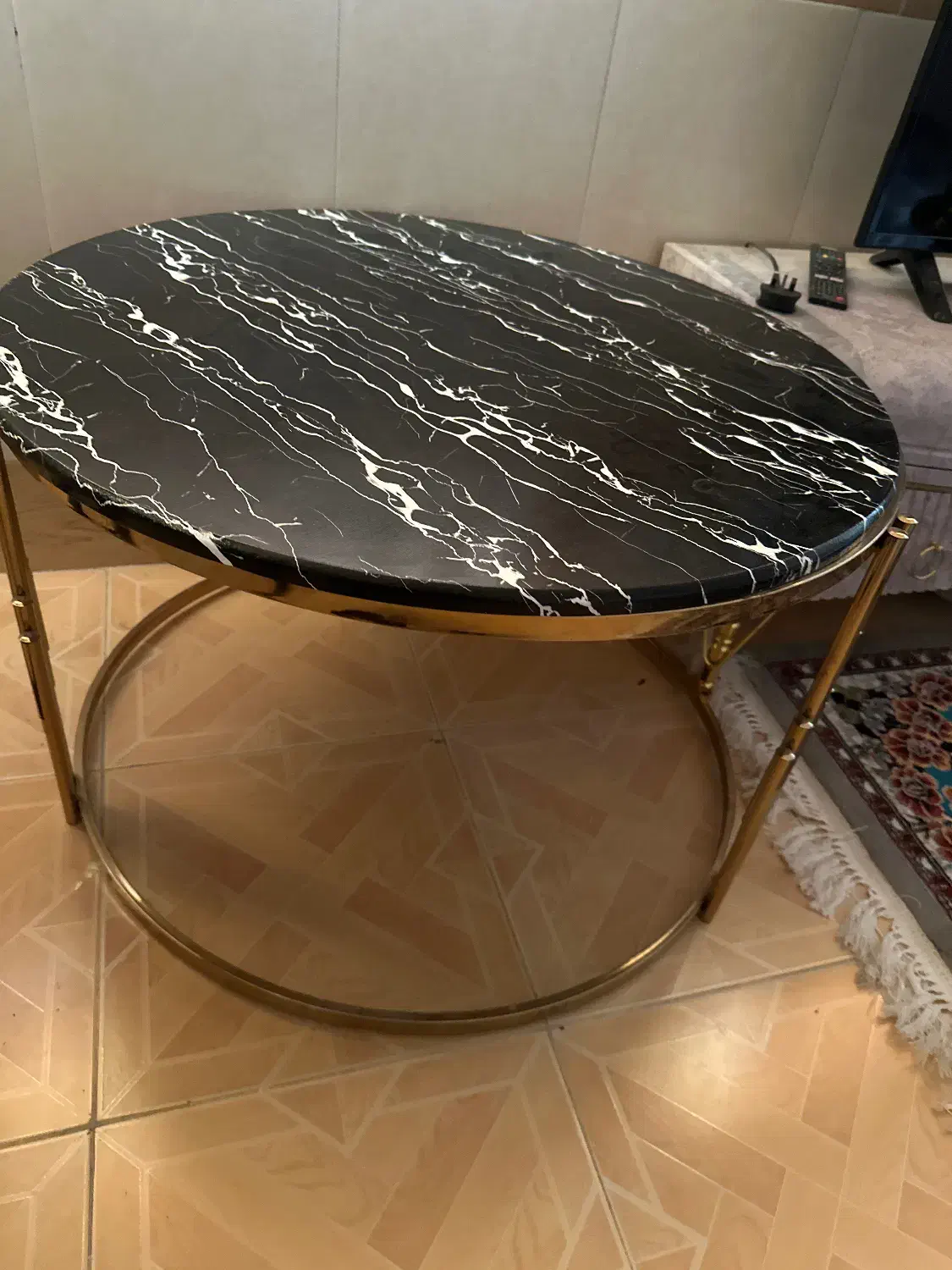 میز و میز عسلی|مبلمان خانگی و میز عسلی|شاهینشهر, ۹ دی|دیوار