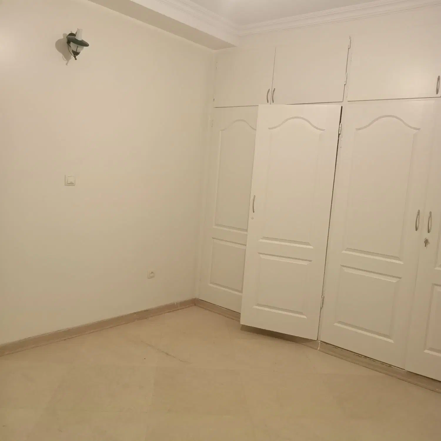 ۸۰متر //دادمان//حتی مجرد