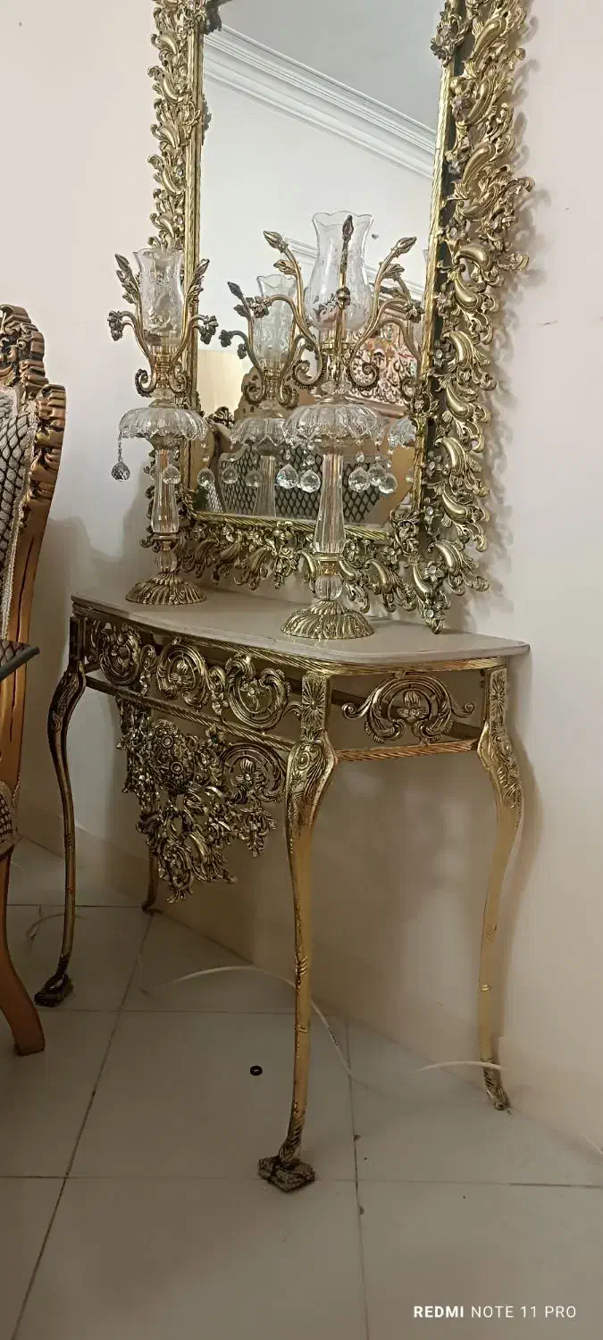 آیینه و شمعدان در حد نو|بوفه، ویترین، کنسول|قزوین, |دیوار