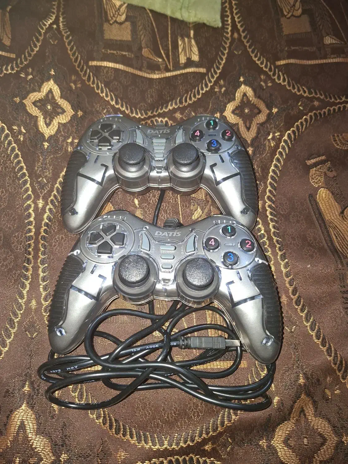 دسته بازی سیمی دوبل|کنسول، بازی ویدئویی و آنلاین|شیراز, شریفآباد|دیوار