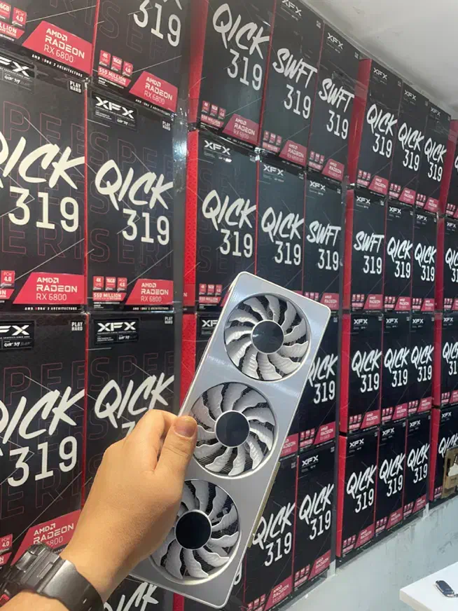 فروش انواع کارت گرافیک  با بالاترین تنوع موجودی|قطعات و لوازم جانبی رایانه|شیراز, ملاصدرا|دیوار