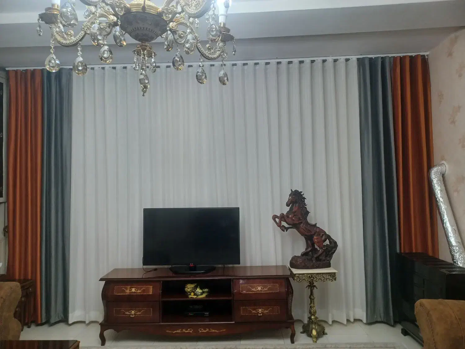 کناره پرده|پرده، رانر، رومیزی|میانه, |دیوار