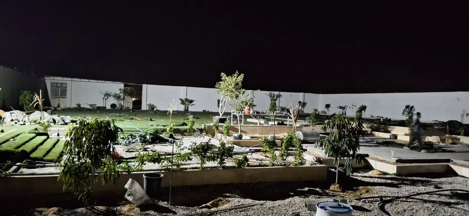 استخدام نیرو اقا کار در باغ تالار|استخدام خدمات فروشگاه و رستوران|بوشهر, |دیوار