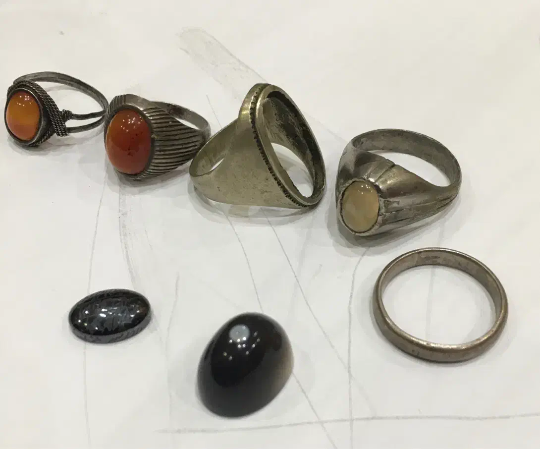 انگشتر قدیمی و عتیقه کلکسیونی|کلکسیون اشیاء عتیقه|تهران, خواجه نظام الملک|دیوار