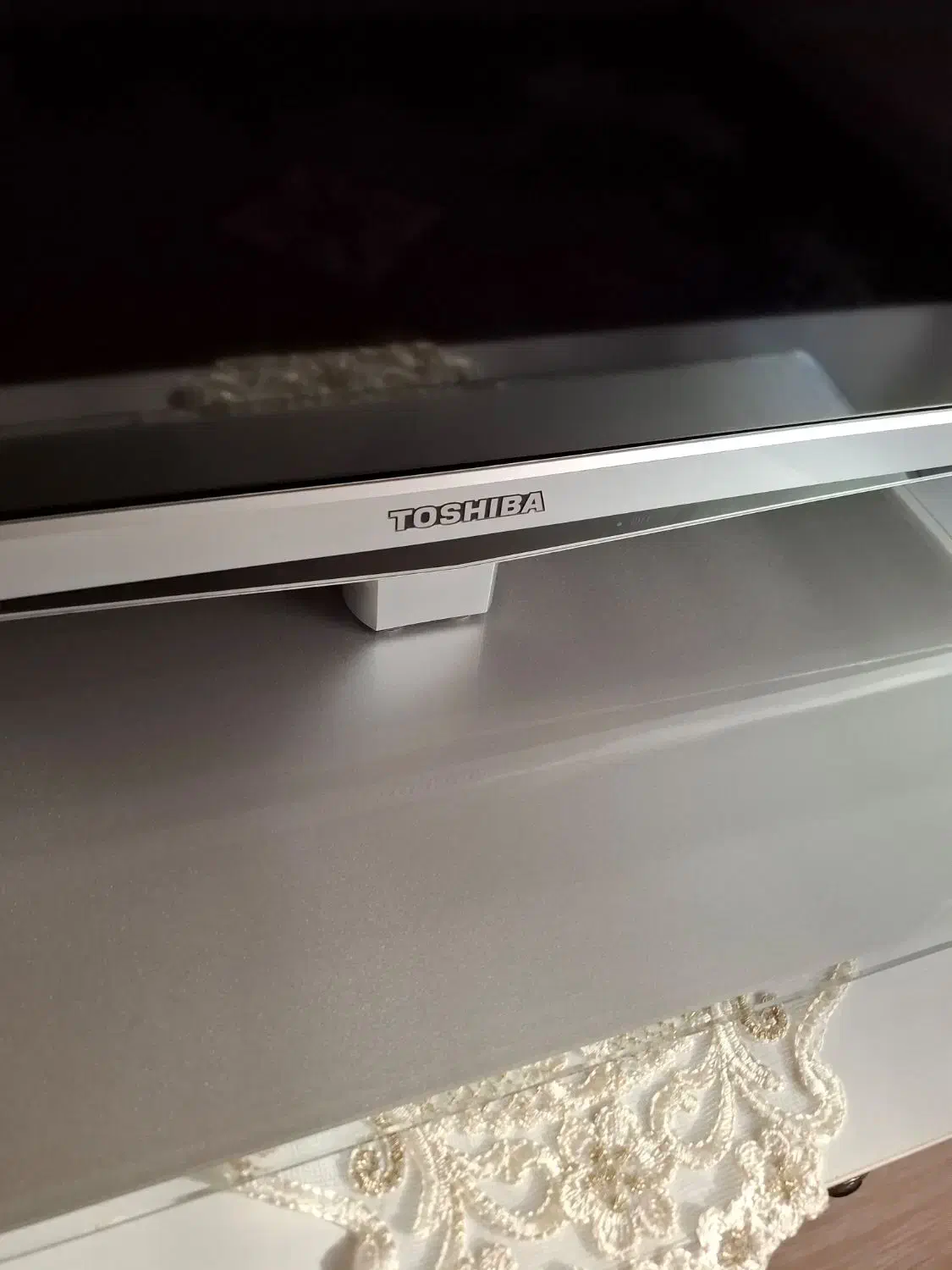 تلوزیون ۴۶اینچ توشیبا|تلویزیون و پروژکتور|آذرشهر, |دیوار