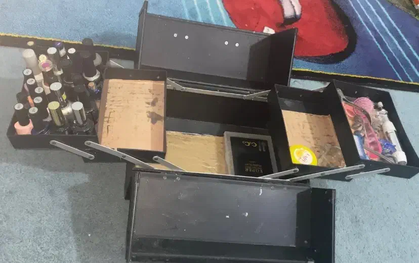 وسایل کاشت ناخن|آرایشی، بهداشتی، درمانی|بهبهان, |دیوار