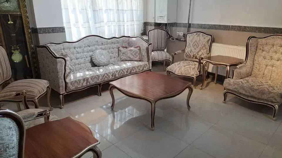 یک دست مبل ۹ نفره  کلاسیک کوئین|مبلمان خانگی و میز عسلی|اردبیل, |دیوار