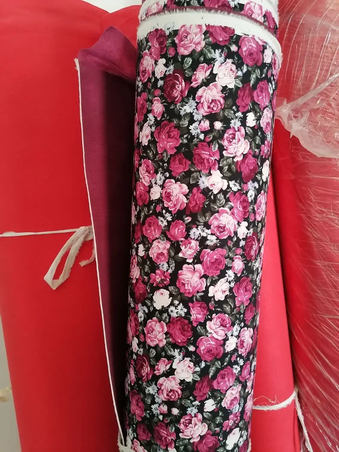 پارچه های گل گلی|لوازم خیاطی و بافتنی|شیراز, فرگاز|دیوار