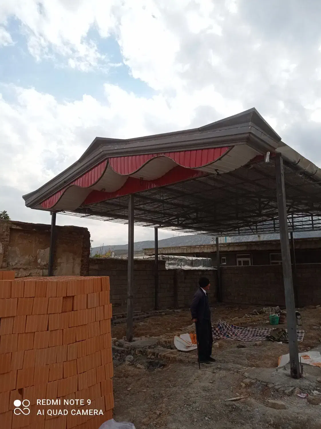 سقف شیروانی|خدمات پیشه و مهارت|ایلام, |دیوار