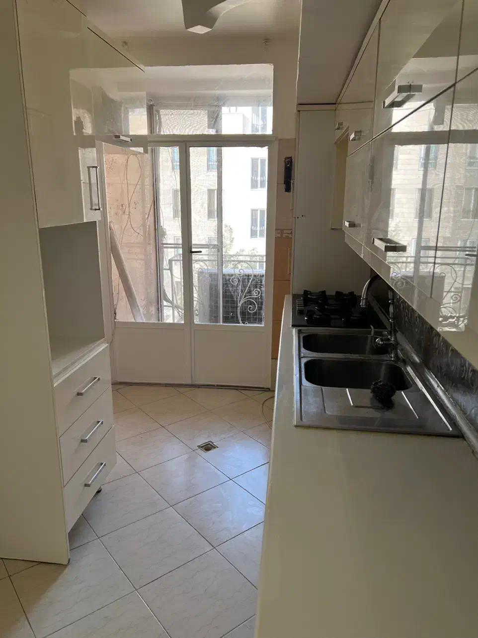 ۹۲ متر/۲خواب/دوبر نورگیر/بهار جنوبی