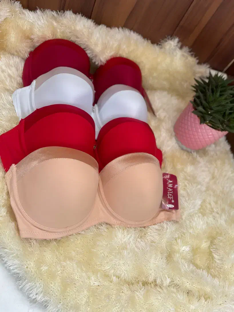 بدلیجات|بدلیجات|مهاباد (آذربایجان غربی), |دیوار