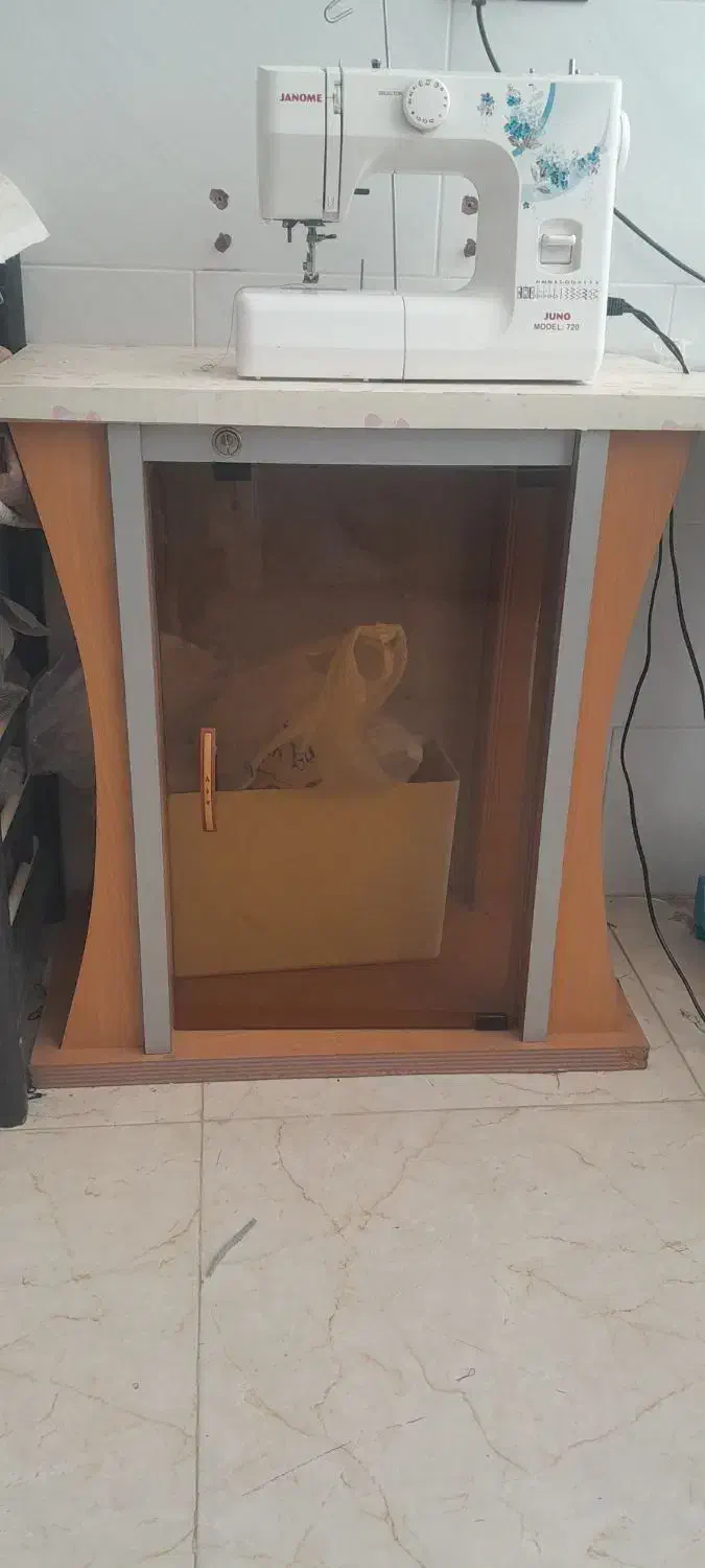 میز چوبی|میز تحریر و کامپیوتر|اصفهان, سرشبادران|دیوار