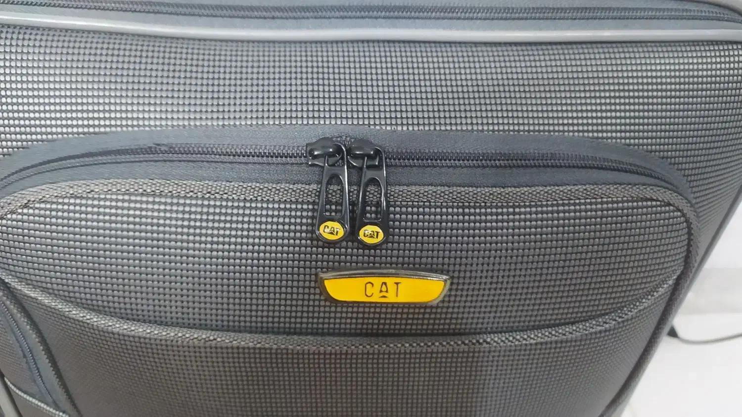 چمدان|کیف، کفش، کمربند|مشهد, رسالت|دیوار