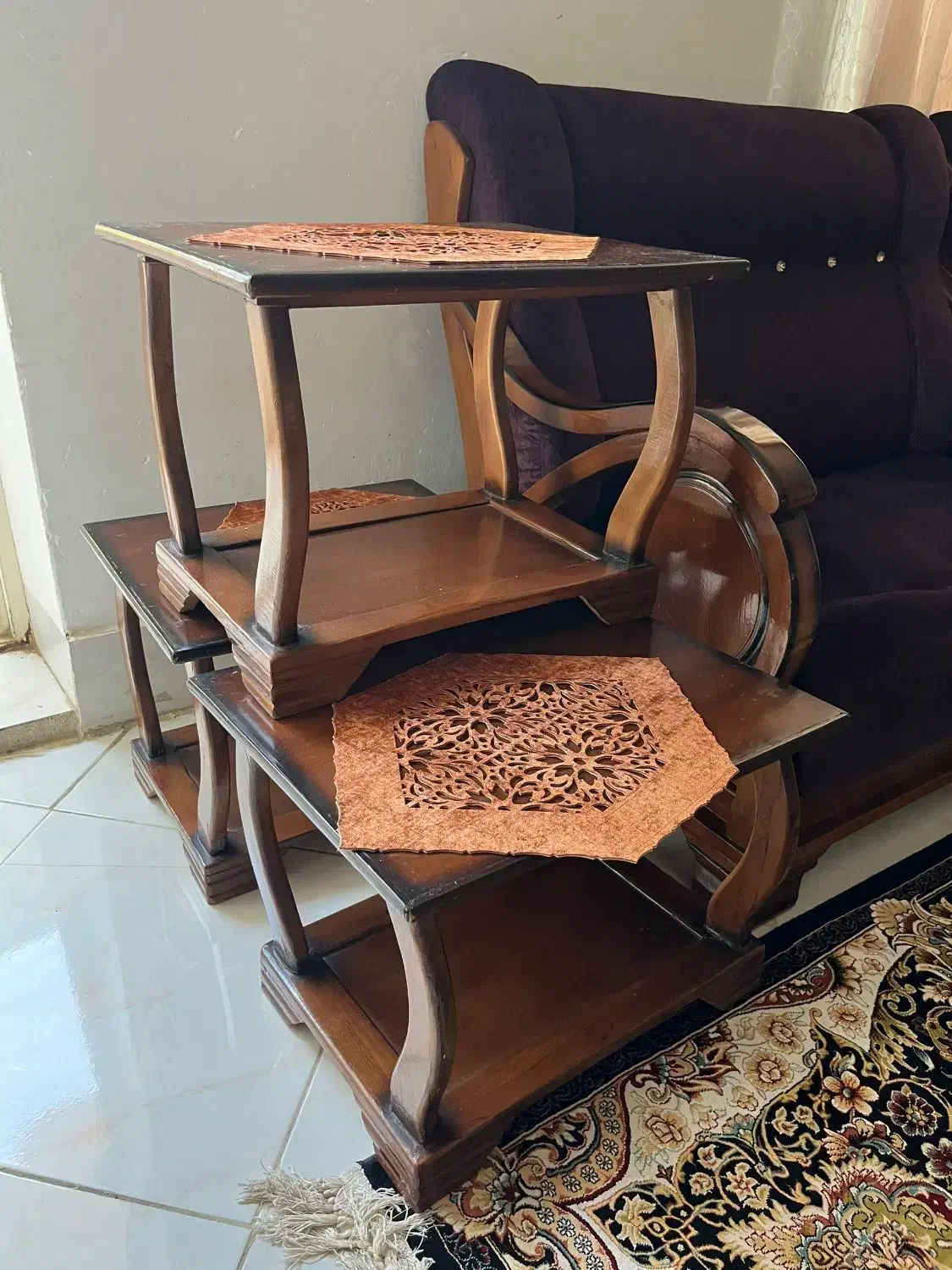 میز جلو مبلی و گل میز عسلی|مبلمان خانگی و میز عسلی|کازرون, |دیوار