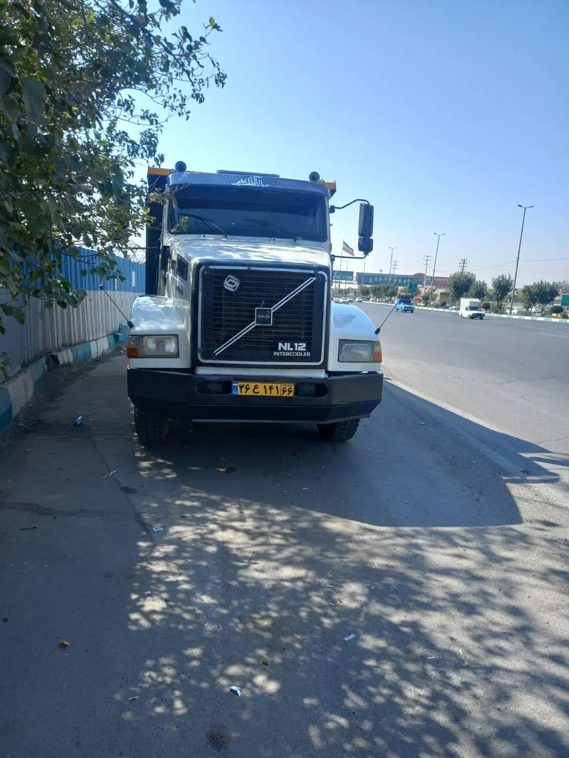 ولوو ان ال ۱۲|خودرو سنگین|پردیس, فاز ۹|دیوار