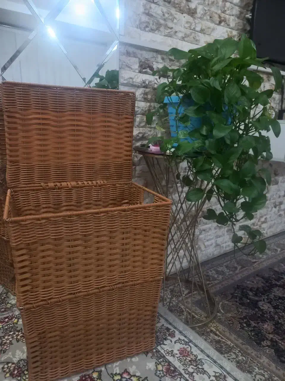 سبد کاربردی،و دستبافت|ظروف سرو و پذیرایی|چهاردانگه (تهران), |دیوار