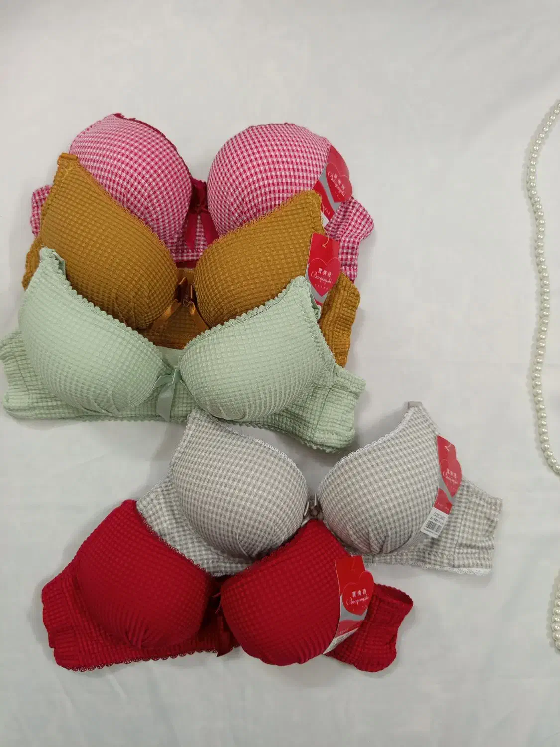 بورس انواع لباس زیر|لباس|قم, شهدا|دیوار