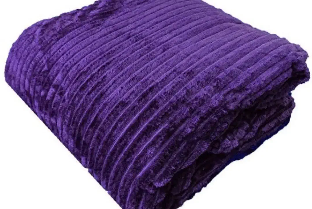 پتو مسافرتی|رختخواب، بالش، پتو|آران و بیدگل, |دیوار