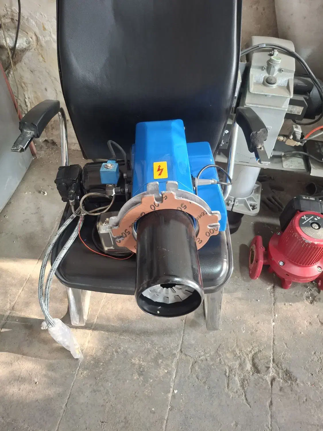 مشعل گازویلی۳تا۵ ری آلمان مشابه نو ۳تا۵|بخاری، هیتر، شومینه|نسیم‌شهر, |دیوار