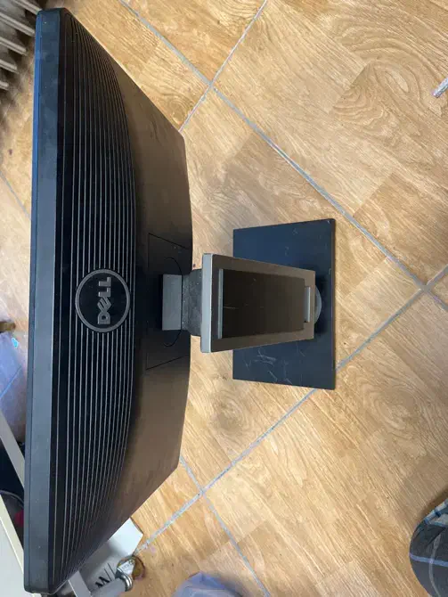مانیتور dell p1913b کارکرده ۱۹ اینچ|قطعات و لوازم جانبی رایانه|تهران, دانشگاه شریف|دیوار