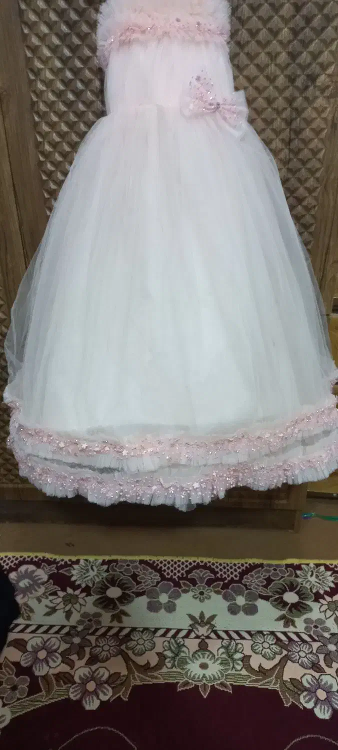 لباس|لباس|عقدا, |دیوار