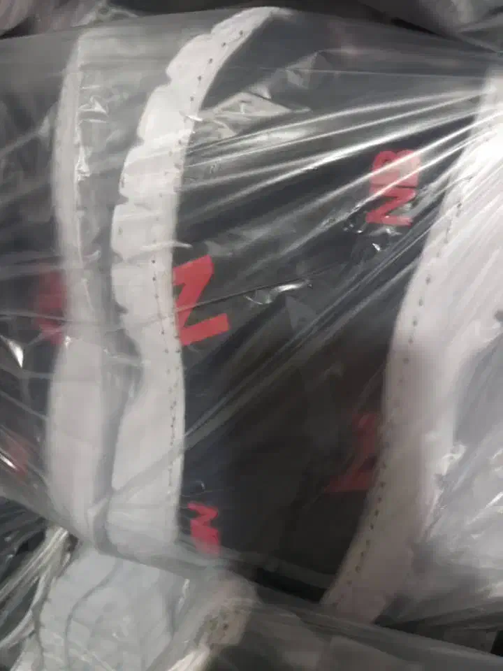 کفش ها همگی نو نو هستن|کیف، کفش، کمربند|کرفتو, |دیوار