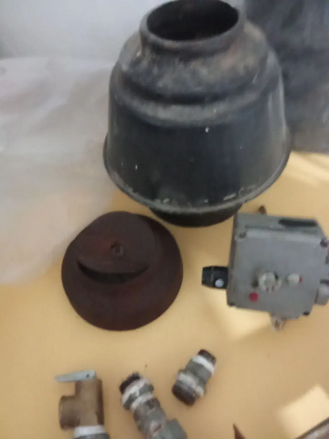 وسایل ابگرمکن بود بازش کردم بدرد کسی میخوره|آبگرمکن، پکیج، شوفاژ|نیشابور, فردوسی جنوبی|دیوار