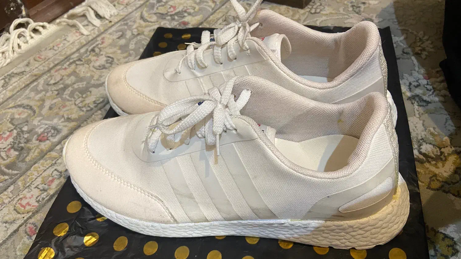 کتونی سفید|کیف، کفش، کمربند|تهران, استخر|دیوار