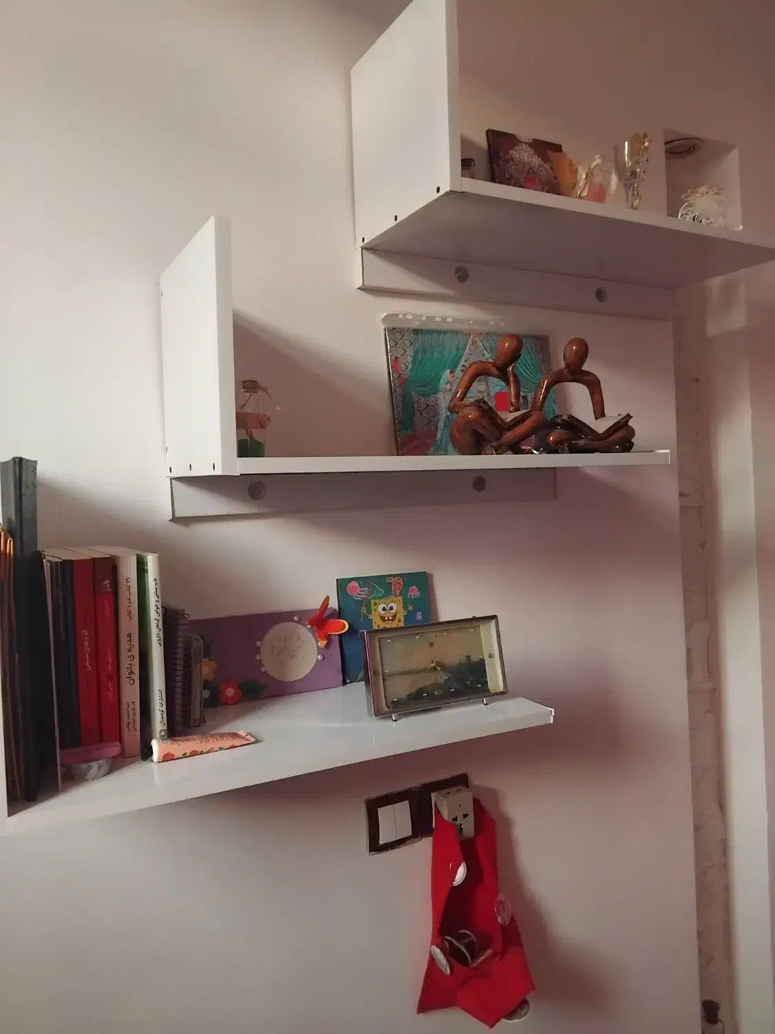 کتابخانه|کتابخانه، شلف، قفسههای دیواری|تربت جام, یحیی آباد|دیوار