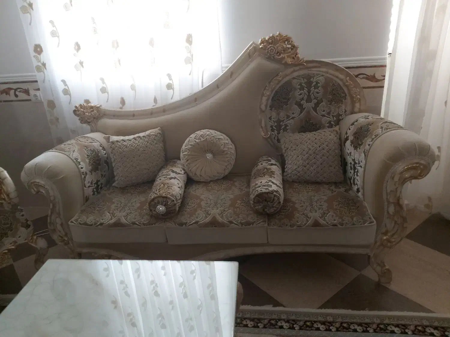 مبلمان ۹نفره در حد صفر|مبلمان خانگی و میز عسلی|جیرفت, |دیوار