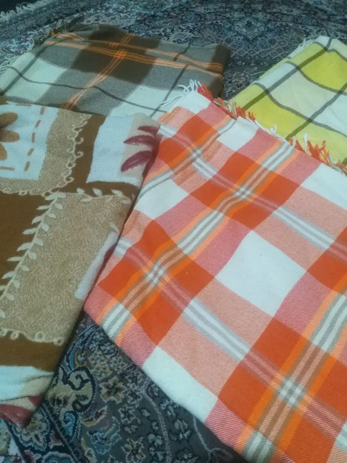 پتو مسافرتی|رختخواب، بالش، پتو|کرمانشاه, |دیوار