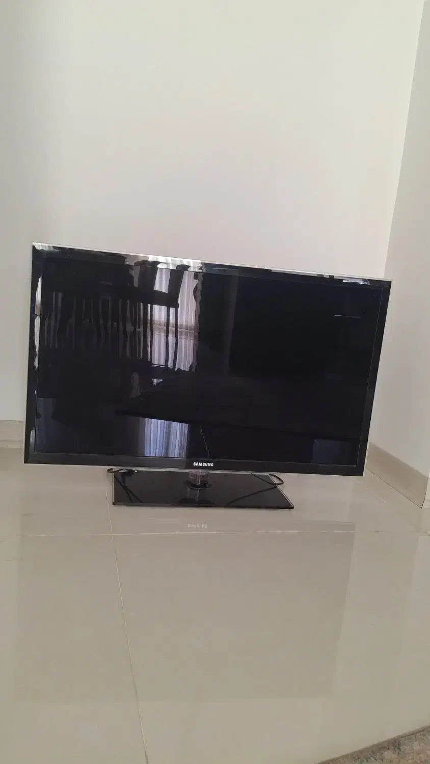 تلویزیون سامسونگ 40 اینچ فول اچ دی اصل کره|تلویزیون و پروژکتور|کرج, فاز ۳ گوهردشت|دیوار