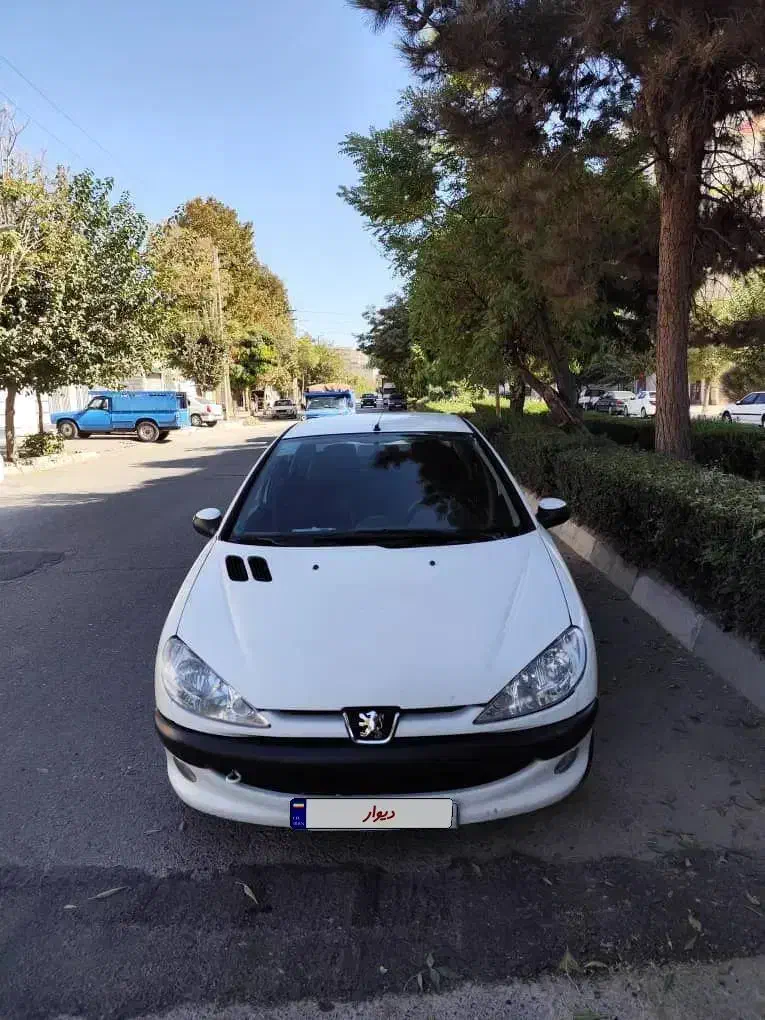 پژو ۲۰۶ اس دی مدل ۹۸|خودرو سواری و وانت|هشتگرد, شهرک سهیلیه|دیوار