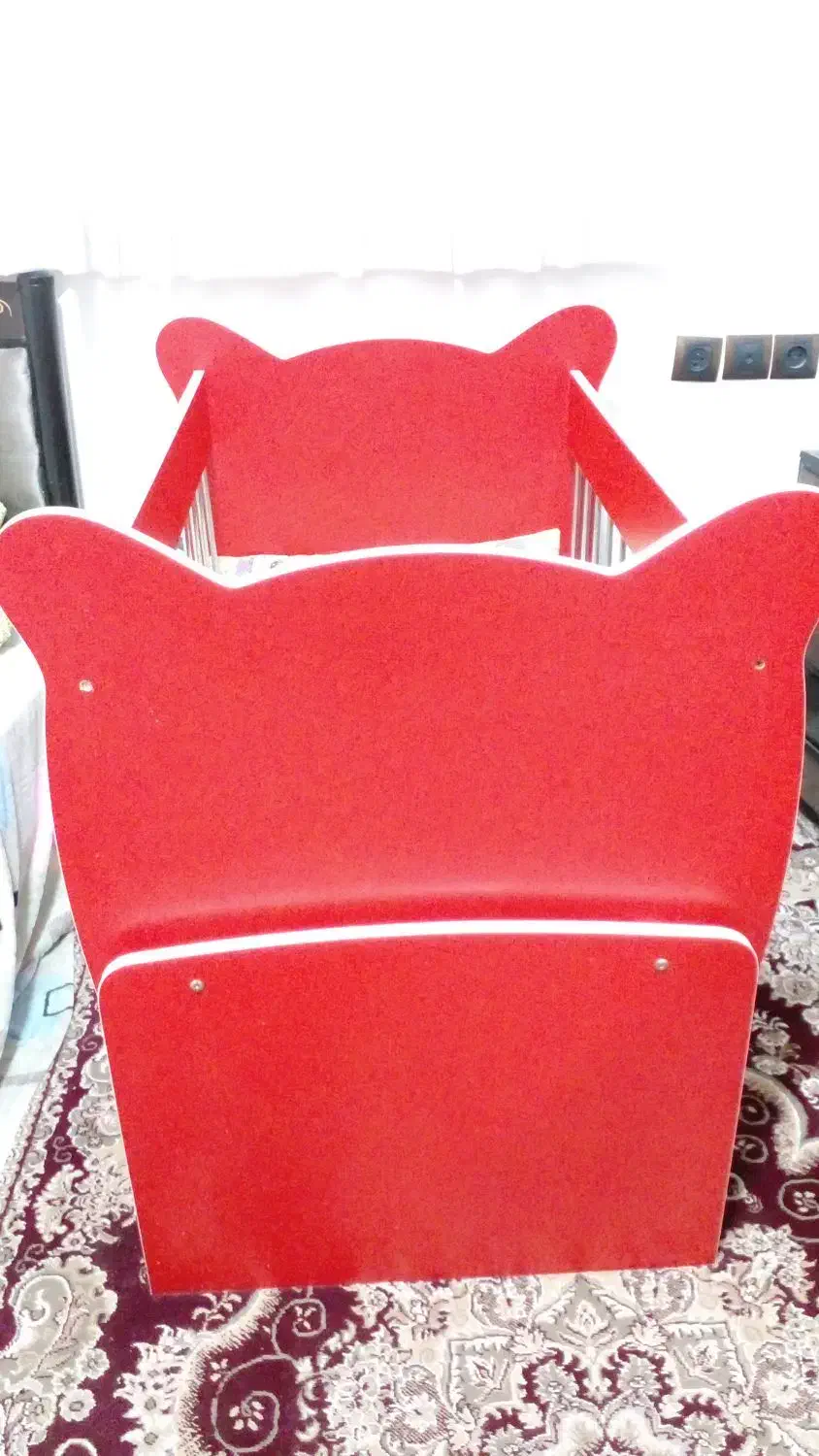 تخت کودک|تشک تختخواب|رشت, جانبازان|دیوار