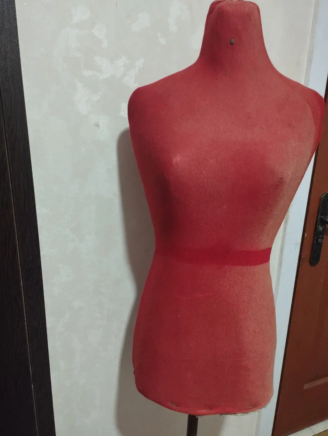 لوازم خیاطی|لوازم خیاطی و بافتنی|رشت, تازه آباد|دیوار