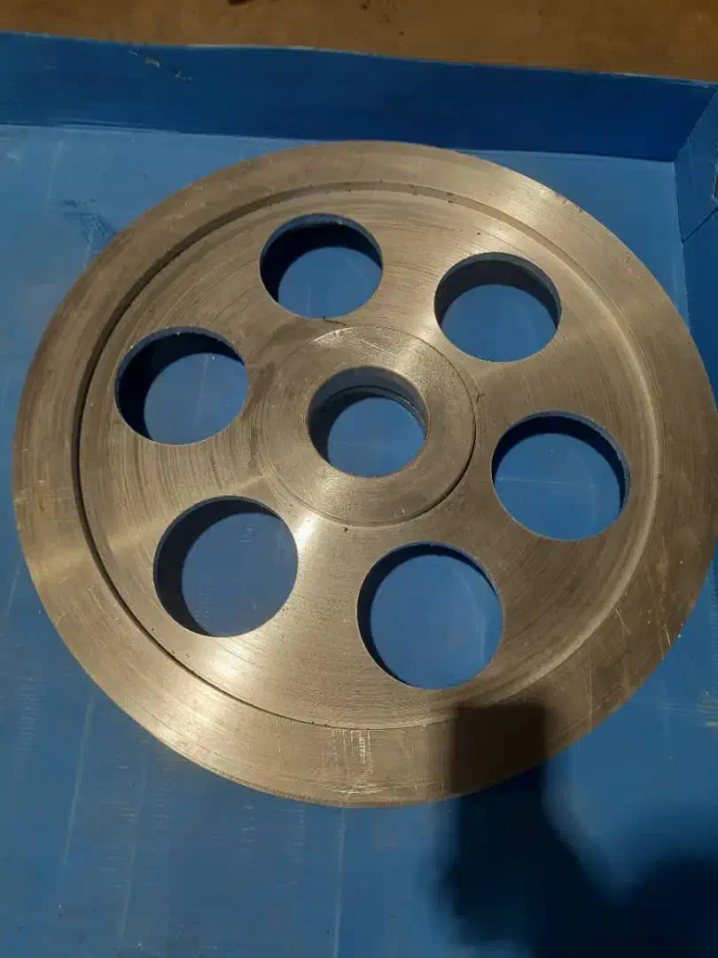 به یک نفرcncکار (فرز )نیازمندیم|استخدام صنعتی، فنی، مهندسی|خرمدره, |دیوار