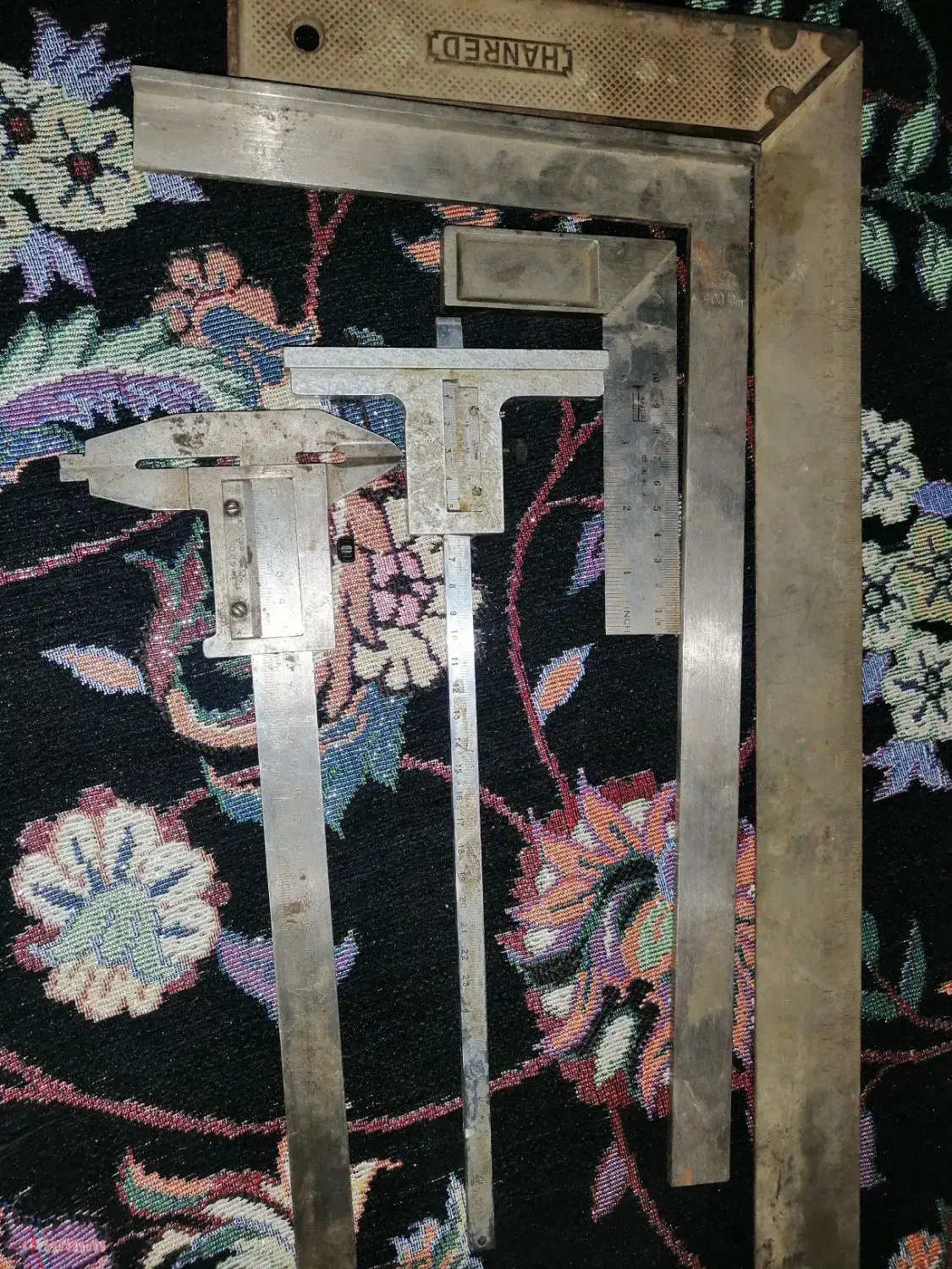 کولیس گونیا|ابزارآلات|کرمانشاه, |دیوار