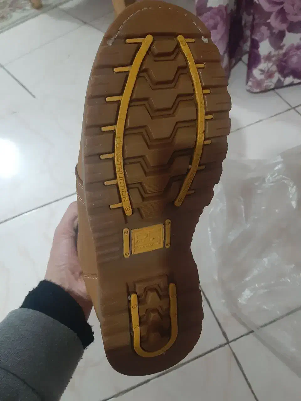 پوتین مارک path finder|کیف، کفش، کمربند|قزوین, |دیوار