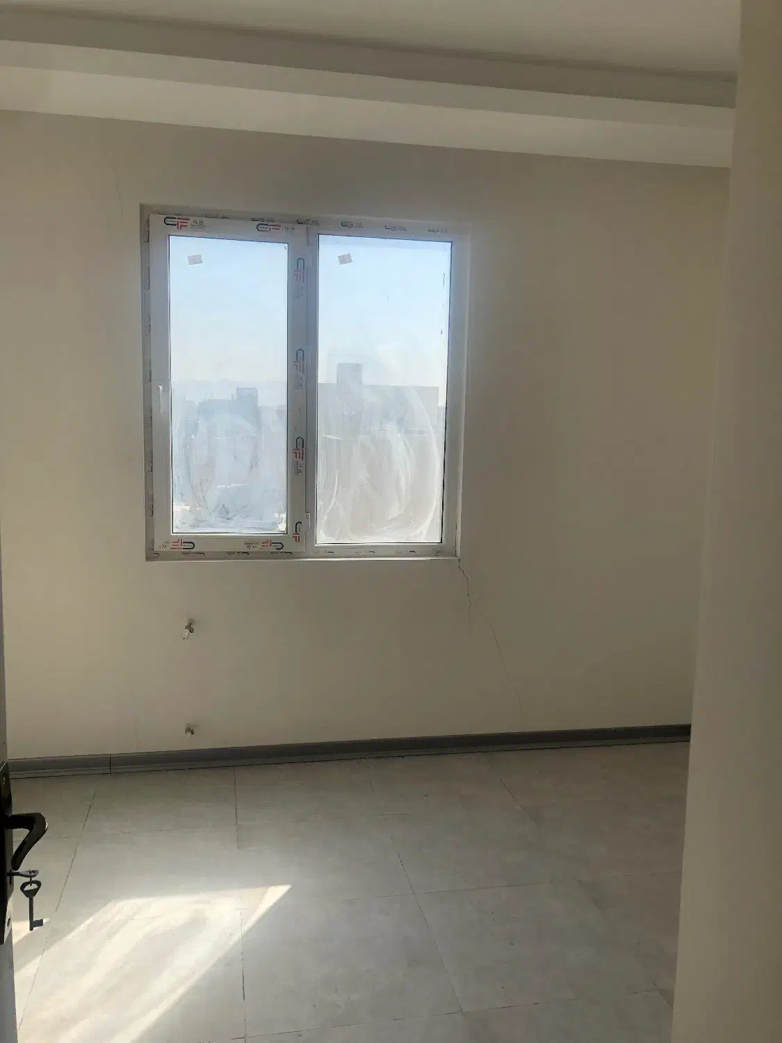 ۱۰۷متر ۲ خواب/کلید نخورده/فول امکانات