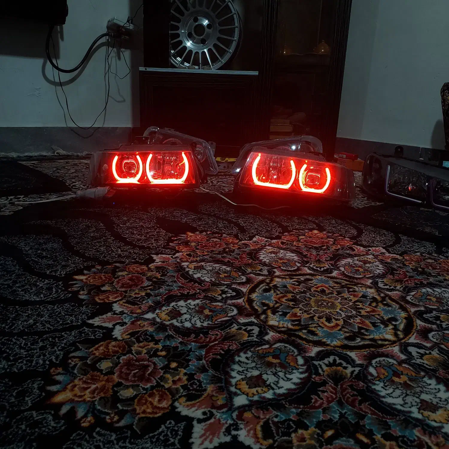 فروش تعدادی چراغ اسپرت قیمت مناسب|قطعات یدکی و لوازم جانبی|شیراز, محمدیه|دیوار