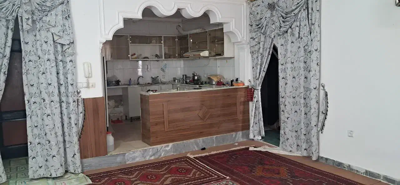 هزار واحدی فروشی  یا معاوضه با آپارتمان در مشهد|فروش آپارتمان|قائن, |دیوار