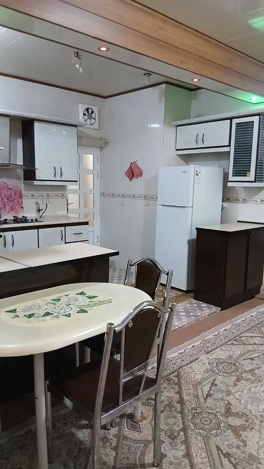 دوخوابه دربندرترکمن   روزانه،هفتگی،ماهانه|اجارهٔ کوتاه‌مدت آپارتمان و سوئیت|بندر ترکمن, |دیوار