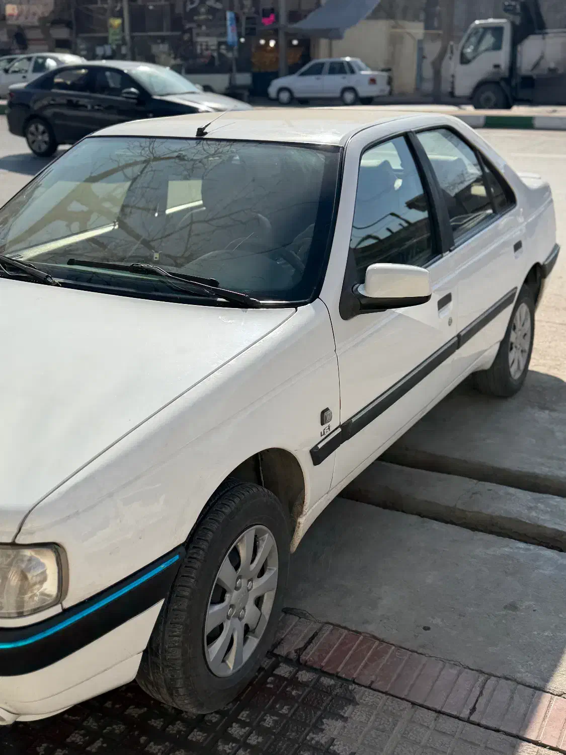 405slx|خودرو سواری و وانت|خمینیشهر, |دیوار