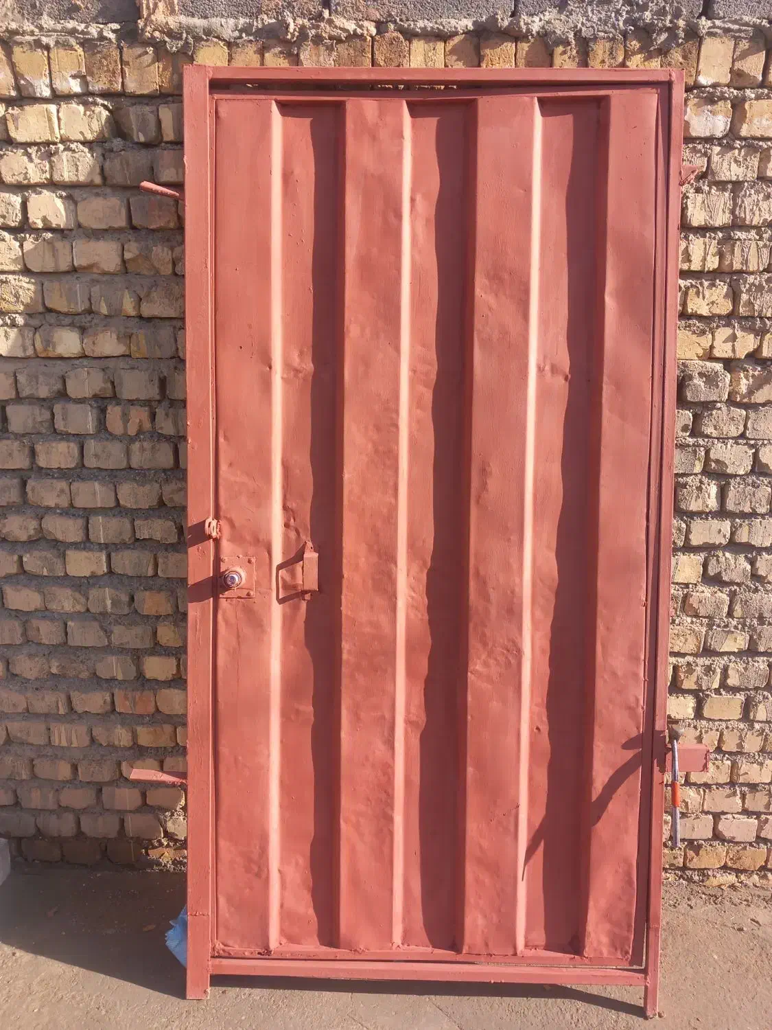 در ۲ در یک|مصالح و تجهیزات ساختمان|اصفهان, زیار|دیوار