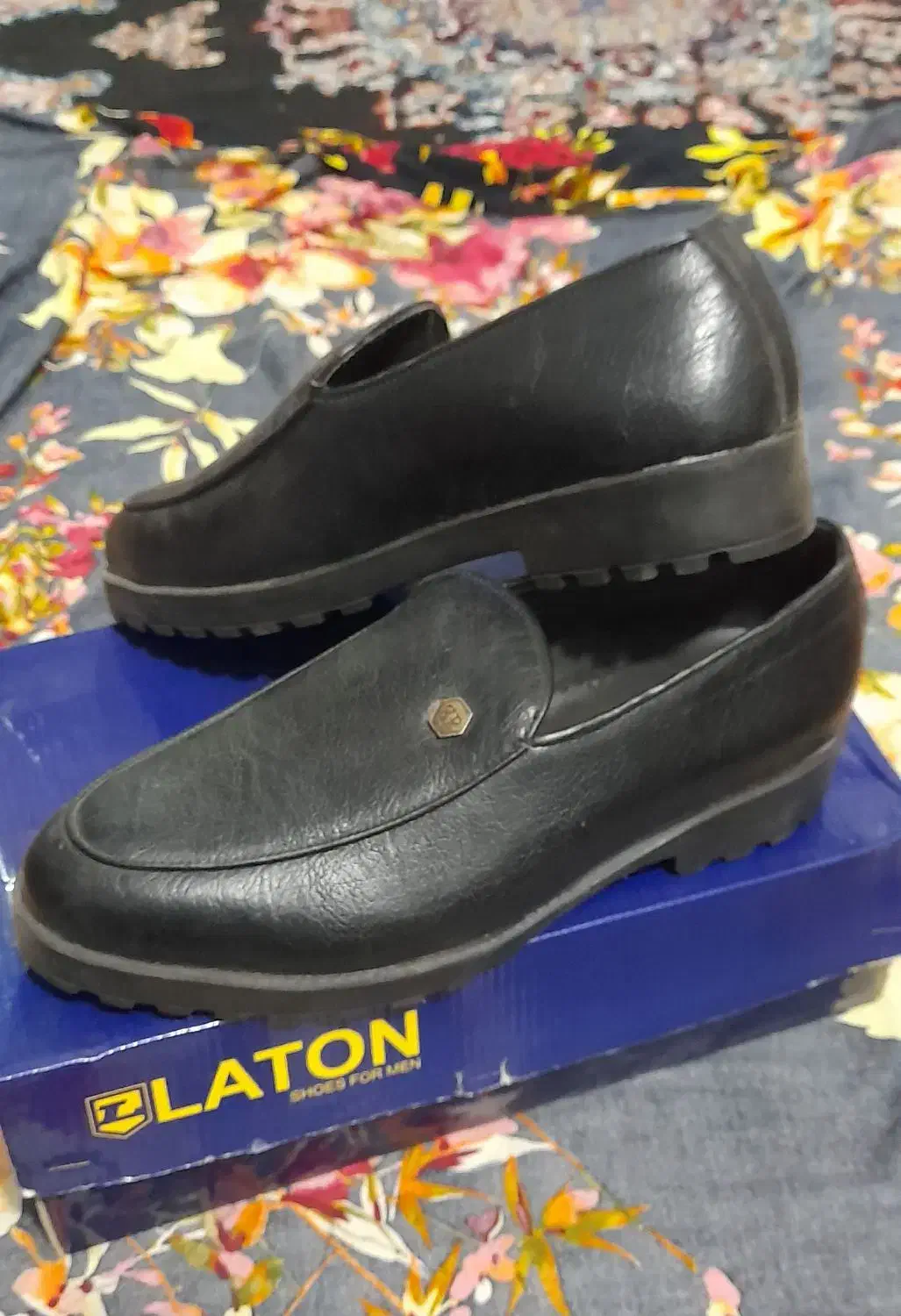 کفش و کتونی های بسیار شیک و باکیفیت بالا|کیف، کفش، کمربند|امیرکلا, |دیوار