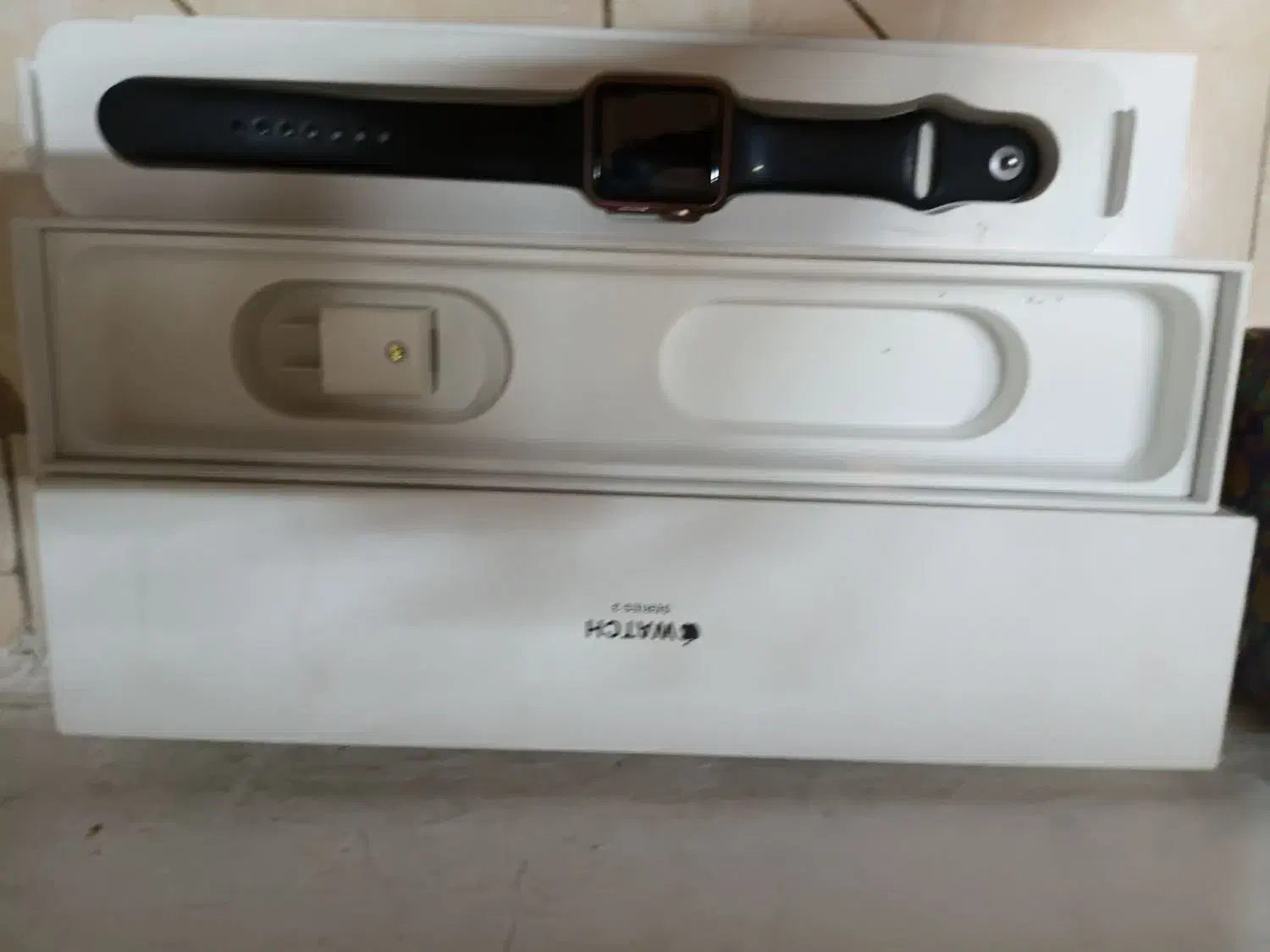 اپل واچ سری3سایز42 اصلی کارتون بزرگ|ساعت|داران, |دیوار