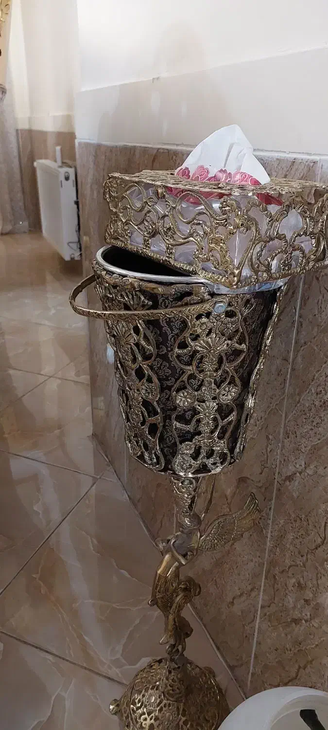 ست جا دستمالی وسطل برنجی|صنایع دستی و سایر لوازم تزئینی|پاکدشت, پاکدشت (مامازند)|دیوار