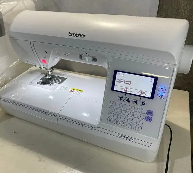 چرخ خیاطیهای کاملا اورجینال و اصلی در حد آک|چرخ خیاطی و ریسندگی|تهران, پونک|دیوار